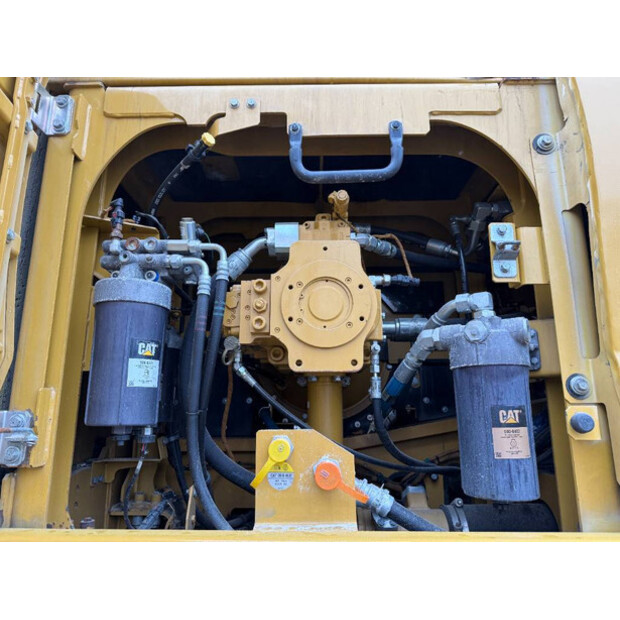 2021 Caterpillar 352-45184479