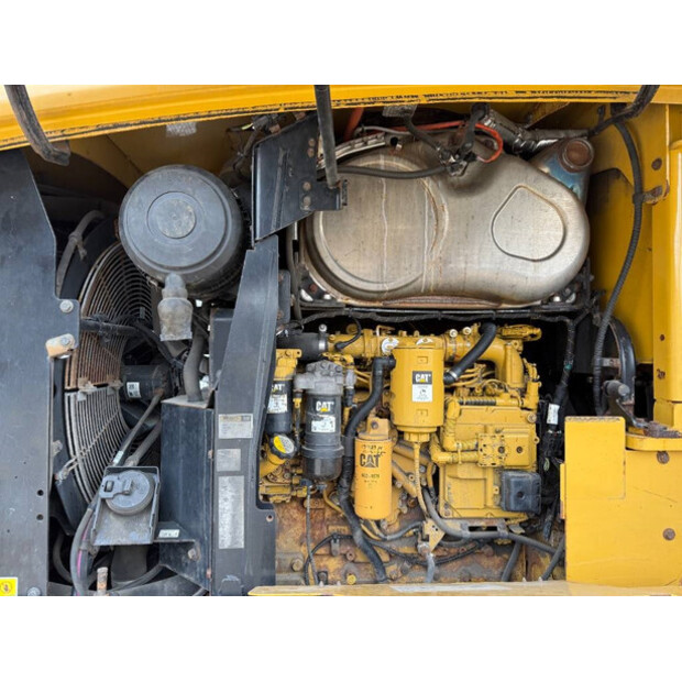 2019 كاتربيلر 926M-45184540