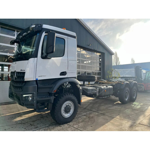 2025 Mercedes-Benz AROCS 3340-45184602