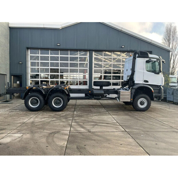 2025 Mercedes-Benz AROCS 3340-45184607