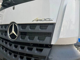 2025-mercedes-benz-arocs-3340-1411163-45184653