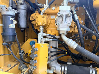 2015-caterpillar-320el-1411255-45185510