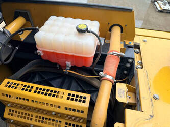 2015-caterpillar-320el-1411255-45185516