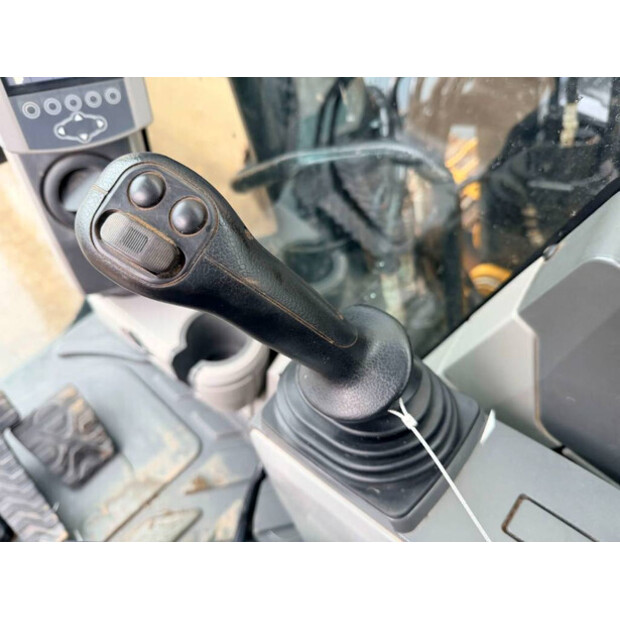 2015 Caterpillar 320EL-45185523