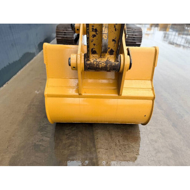 2015 Caterpillar 320EL-45185529