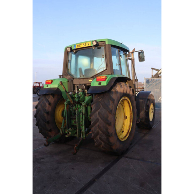 2000 جون دير 6210-45185573