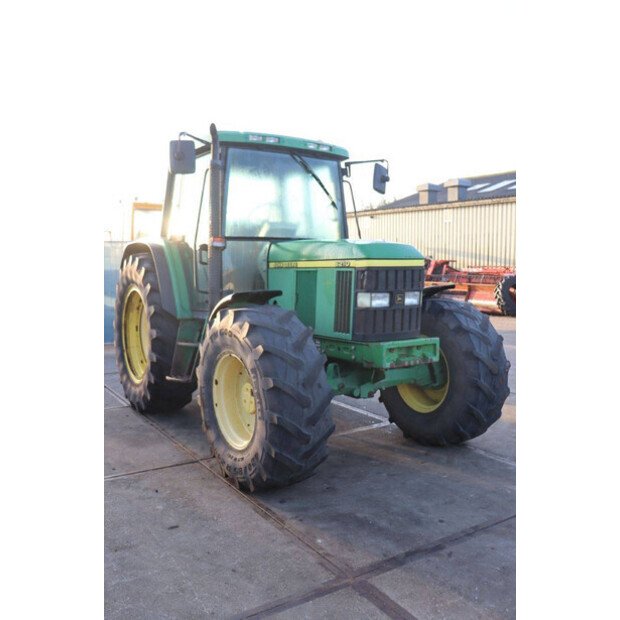 2000 جون دير 6210-45185574