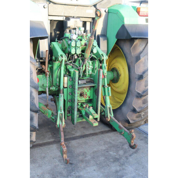 2000 جون دير 6210-45185585