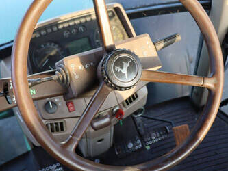 2000-john-deere-6210-45185595