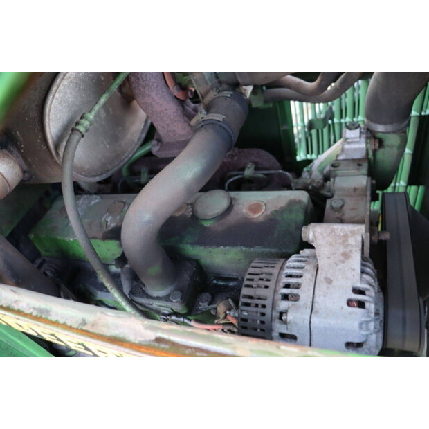 2000 جون دير 6210-45185611