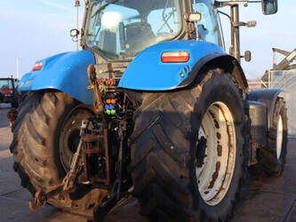 2011-new-holland-t7-210-45185617