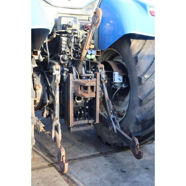 2011 نيو هولاند T7.210-45185632