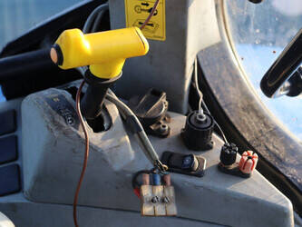 2011-new-holland-t7-210-45185654