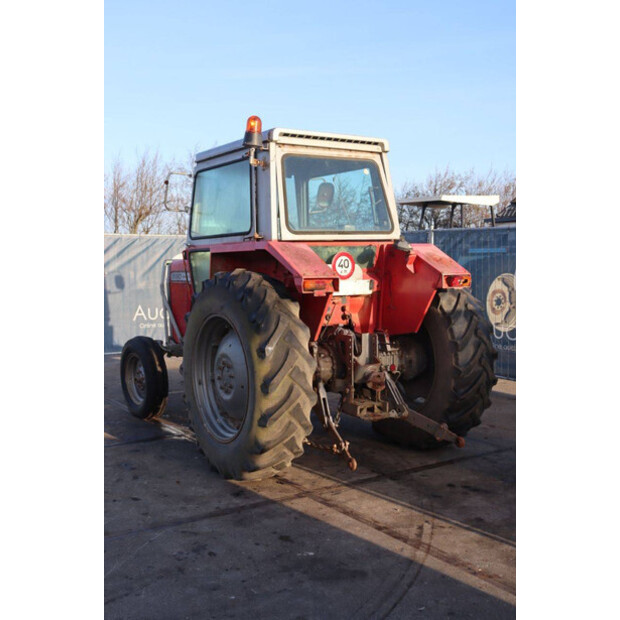 Massey Ferguson MF590-45185731