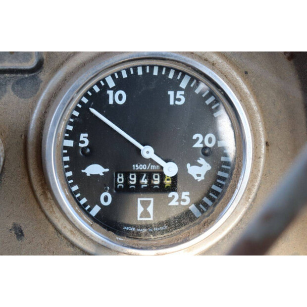 Massey Ferguson MF590-45185751