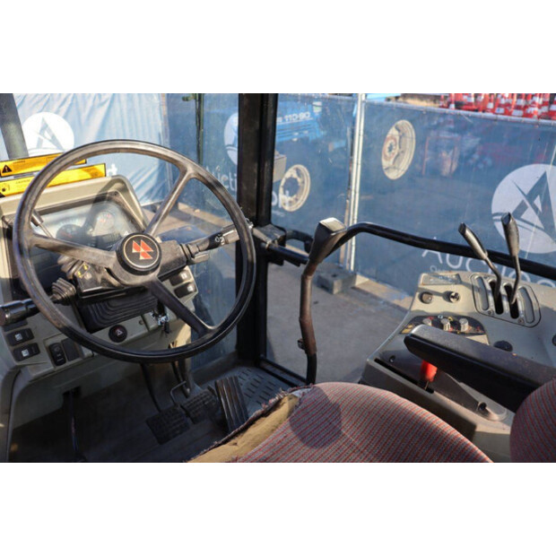 1998 Massey Ferguson 6130-45185784