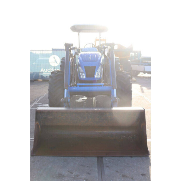 نيو هولاند T5.100-45185965