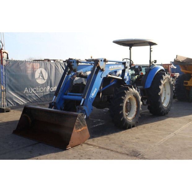 نيو هولاند T5.100-45185966
