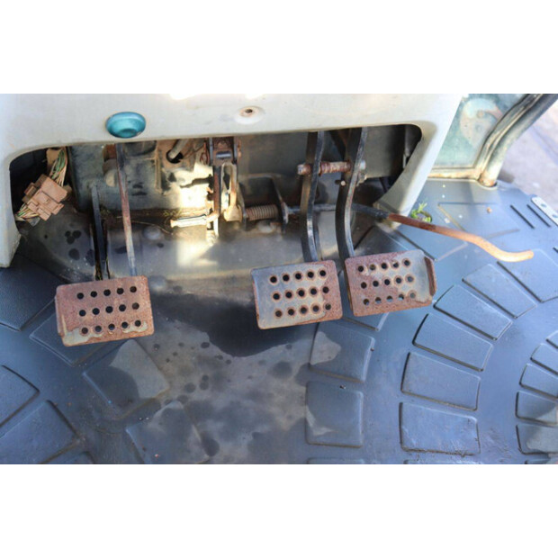 نيو هولاند T5.100-45185983