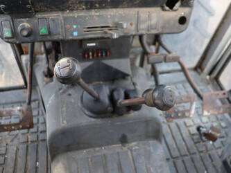 massey-ferguson-390-1411272-45186128