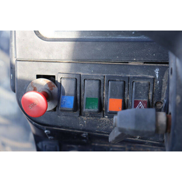 ماسي فيرغسون 390-45186131