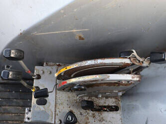 massey-ferguson-390-1411272-45186135