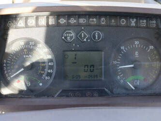 2002-john-deere-6920s-45186303