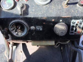 massey-ferguson-575-1411281-45186443