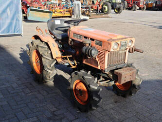 kubota-b7001-1411285-45186525