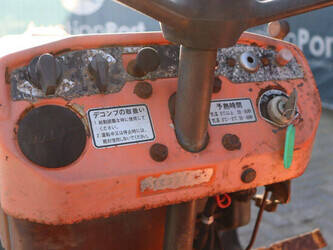 kubota-b7001-1411285-45186546
