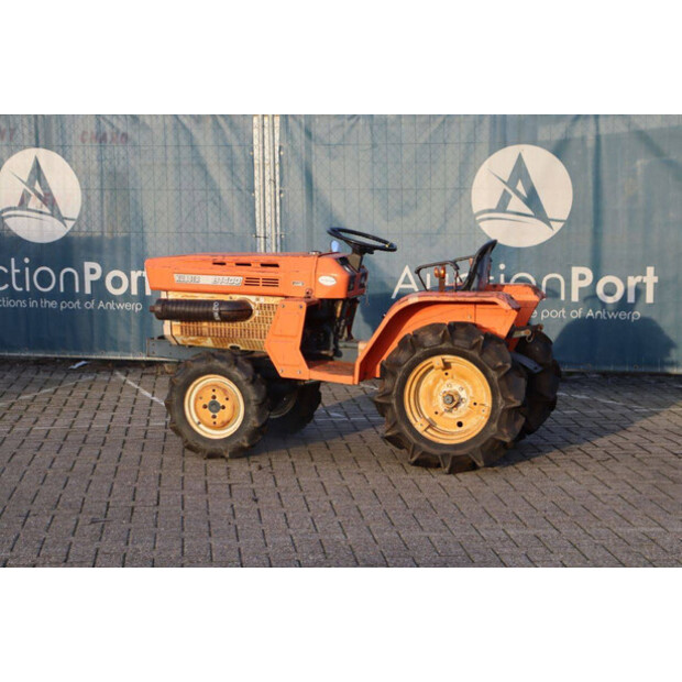 KUBOTA B1400DT-45186777