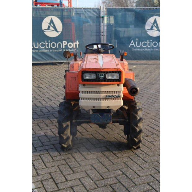 KUBOTA B1400DT-45186782