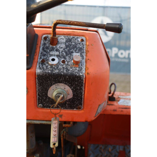 KUBOTA B1400DT-45186801
