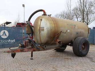 Image de Herses de prairie 2011 Vaia MB80