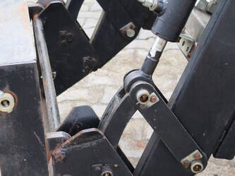 2004-eurotrac-f40-45186854