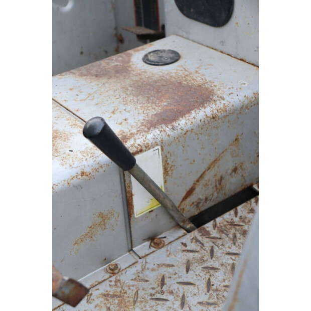 2004 Eurotrac F40-45186875