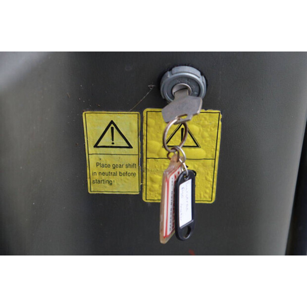 2004 Eurotrac F40-45186880