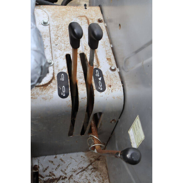 2004 Eurotrac F40-45186883