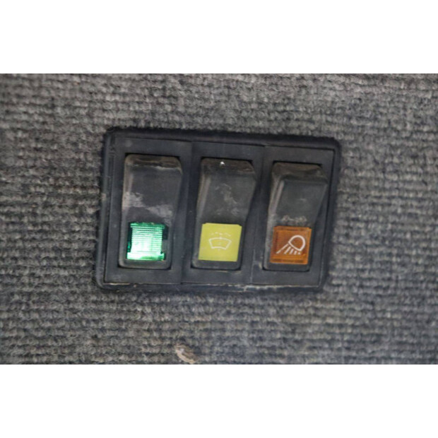 1990 فيات 70-86V-45187081