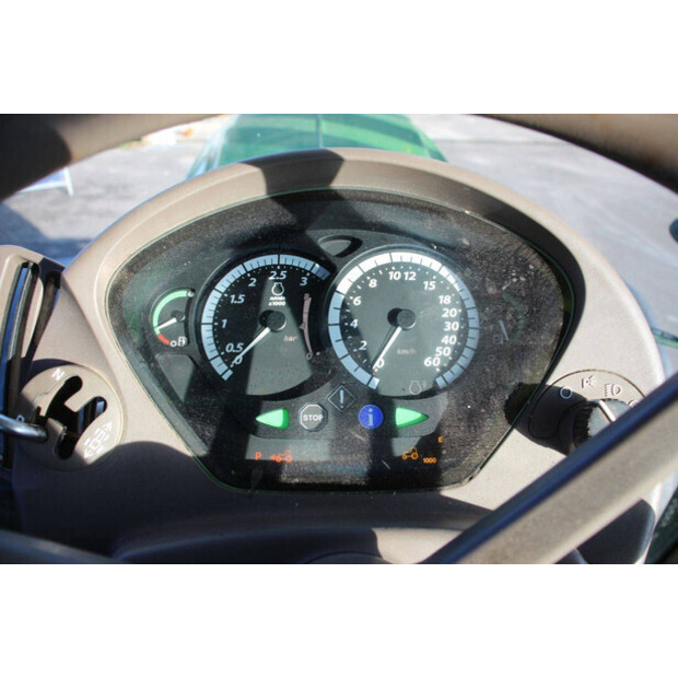 2014 JOHN DEERE 6210R-45187409