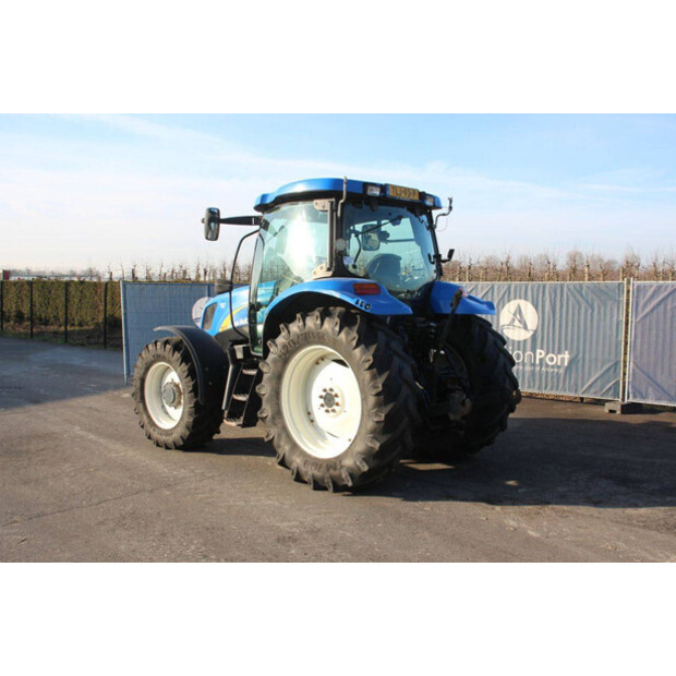 2005 New Holland TS100A-45187420