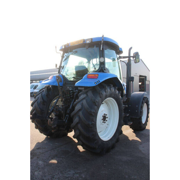 2005 New Holland TS100A-45187422