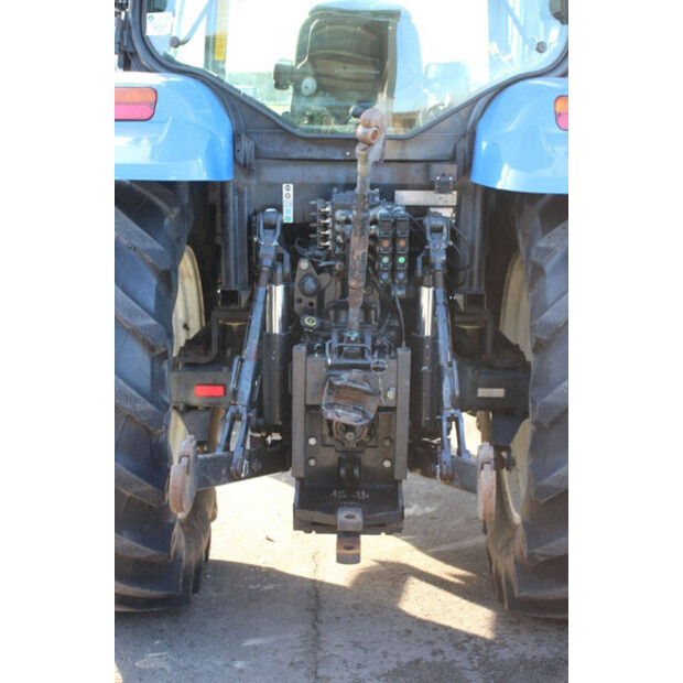 2005 New Holland TS100A-45187437