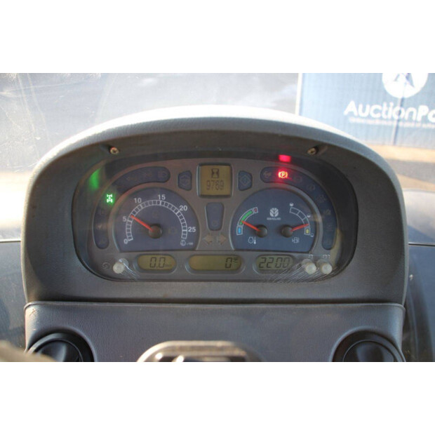 2005 New Holland TS100A-45187450