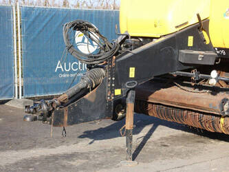 2011-new-holland-bb9060-1411314-45187494