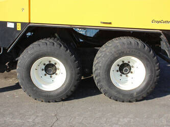 2011-new-holland-bb9060-1411314-45187507