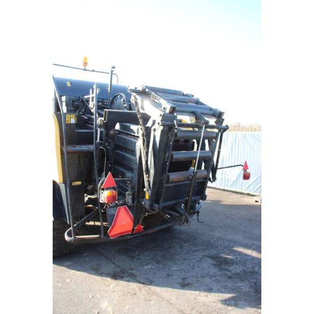 2011 New Holland BB9060-45187511