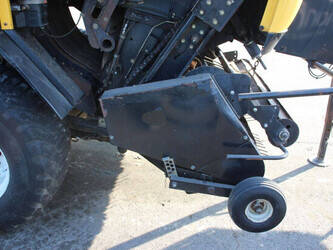 2011-new-holland-bb9060-1411314-45187516