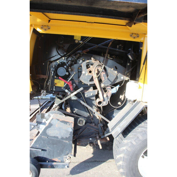 2011 New Holland BB9060-45187521