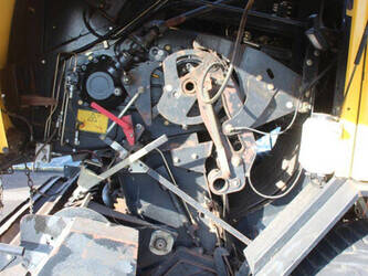 2011-new-holland-bb9060-1411314-45187521